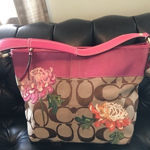 Coach Signature Floral Should Bag